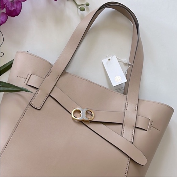 Tory Burch Gemini Leather Tote in Perfect Sand - Picture 2 of 15